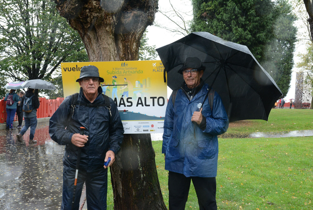 Foto 146 de la avituallamiento y mirador - Galería de la Subida a Artxanda 2019
